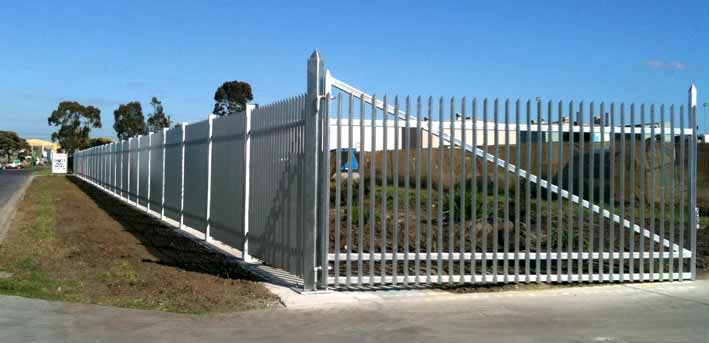 Galvanized area fencing corner